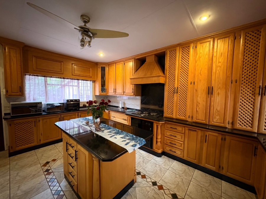 3 Bedroom Property for Sale in Wilkoppies North West